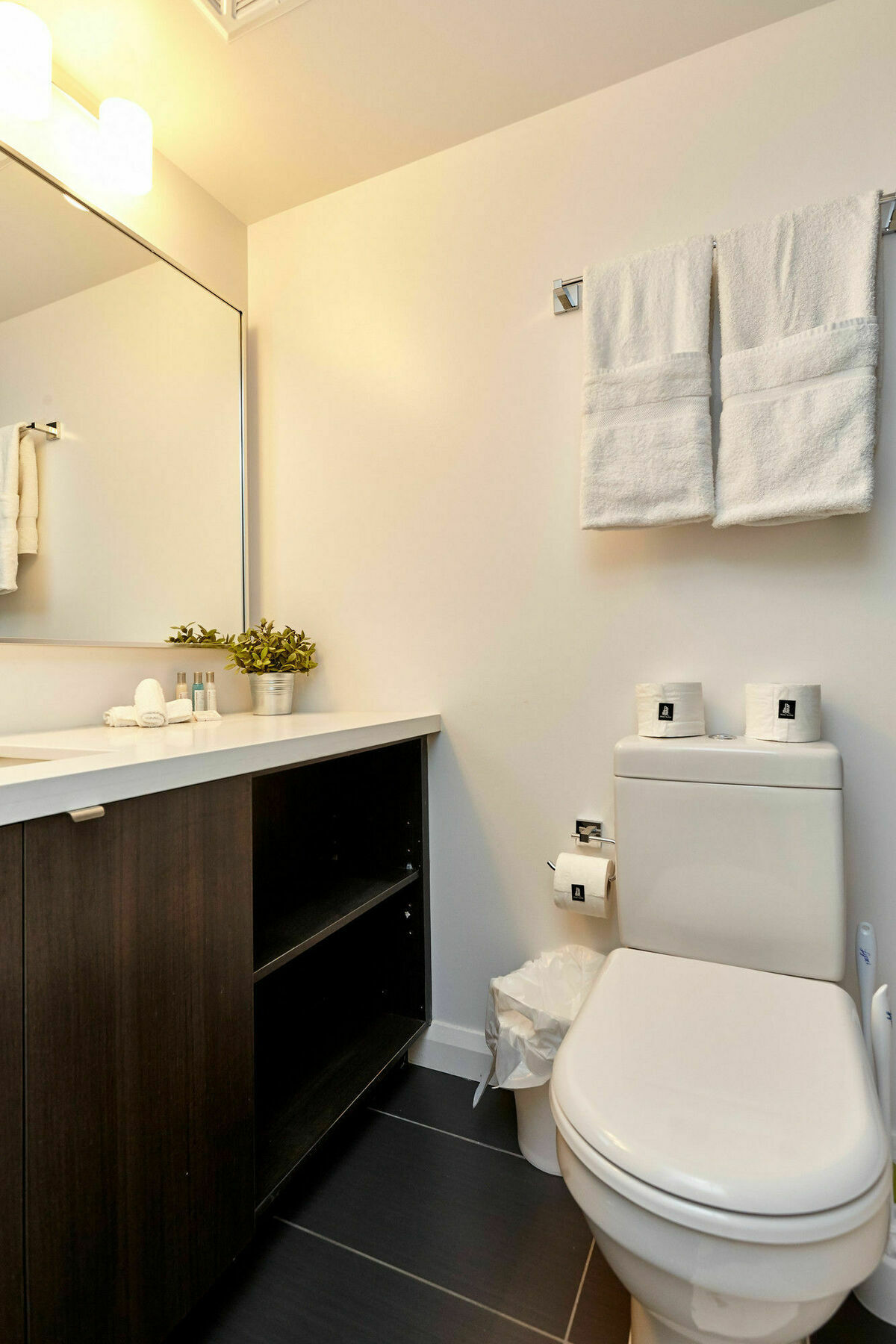 Atlas Suites - Yorkville Furnished Apartments Toronto Exterior foto